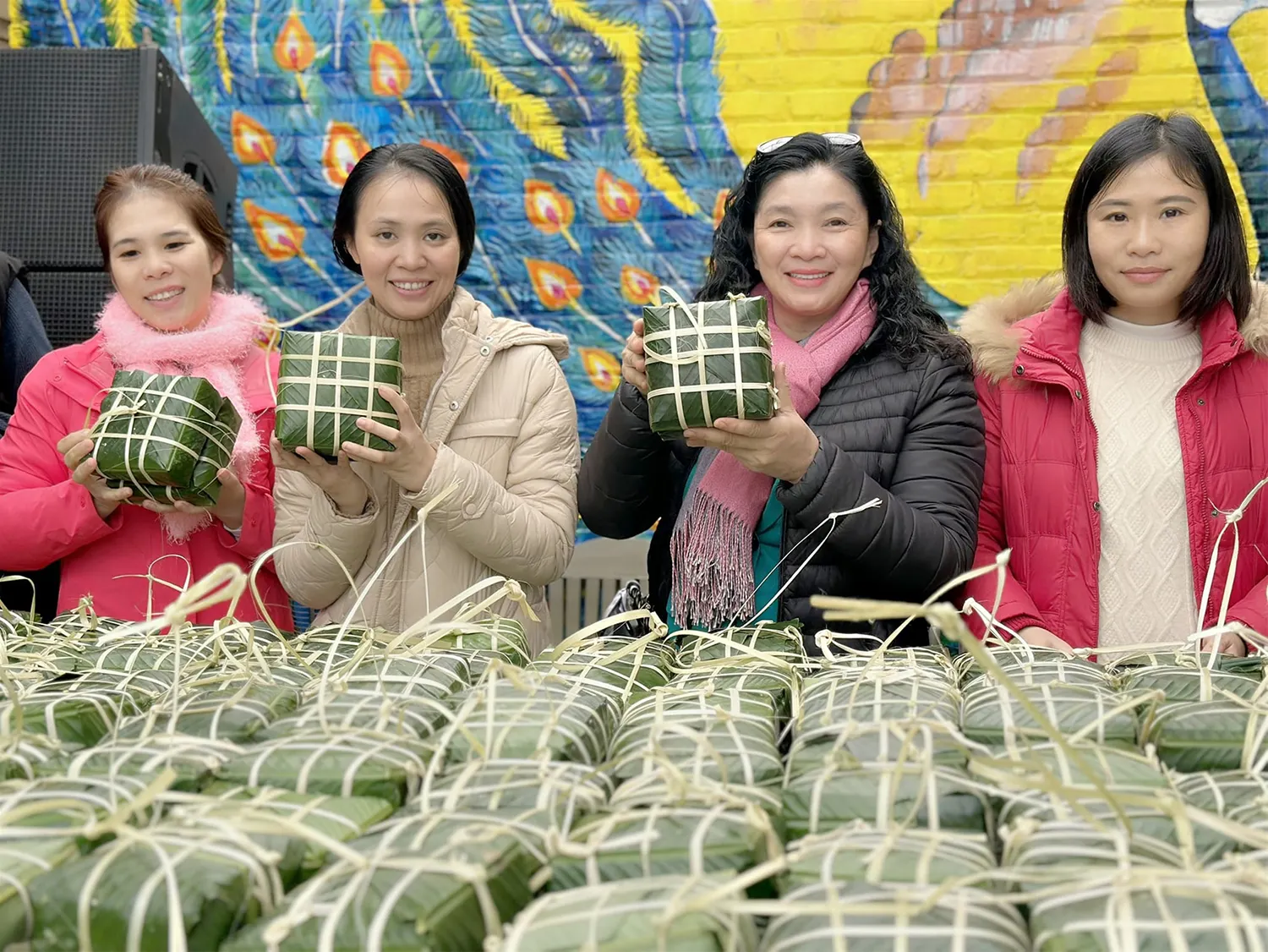 CHƯƠNG TRÌNH THIỆN NGUYỆN "GÓI BÁNH CHƯNG CHO EM"